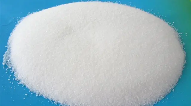 Industrial salt crystals